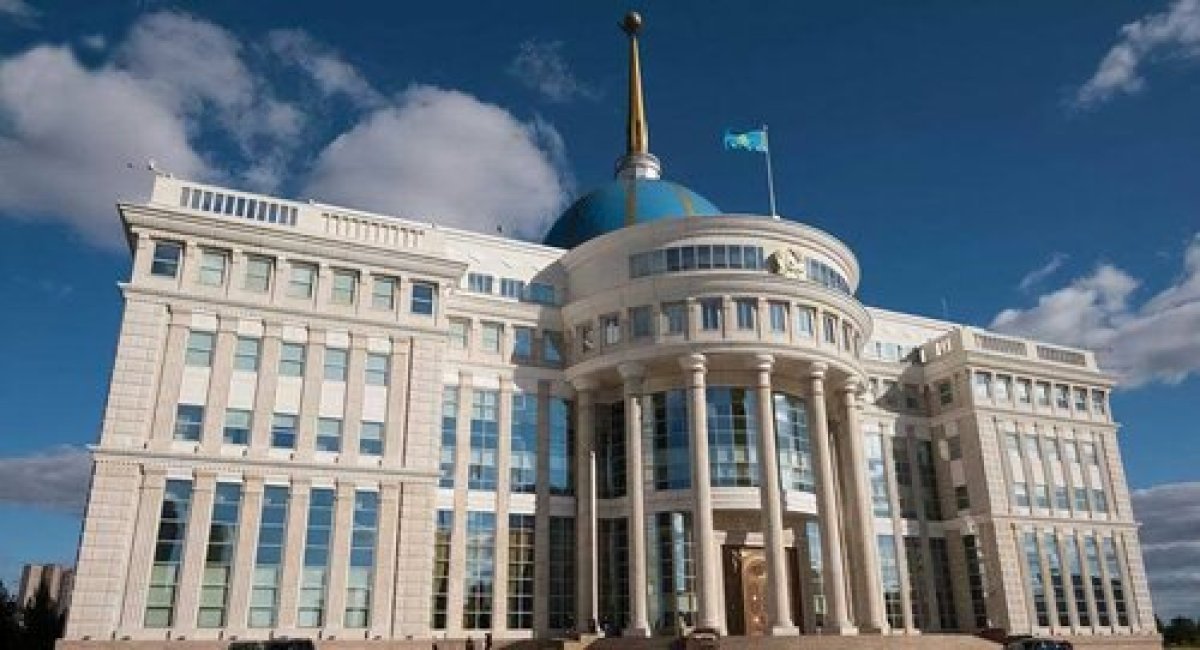 Медаль «Шәмші Қалдаяқов» и почетное звание «Қазақстанның еңбек сіңірген суретшісі» будут включены в список государственных наград
