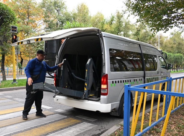 В Алматы в день выборов будет обеспечена доступность транспортных услуг для маломобильных граждан