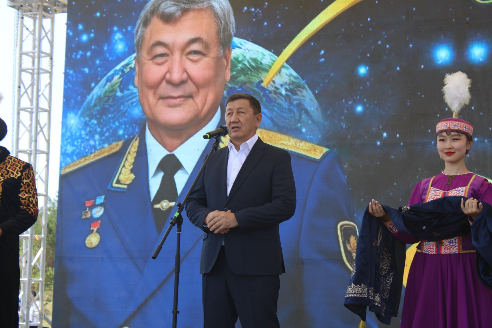 Председатель Карагандинского областного маслихата Нуркен Кобжанов принял участие в праздновании 80-летия Токтара Аубакирова