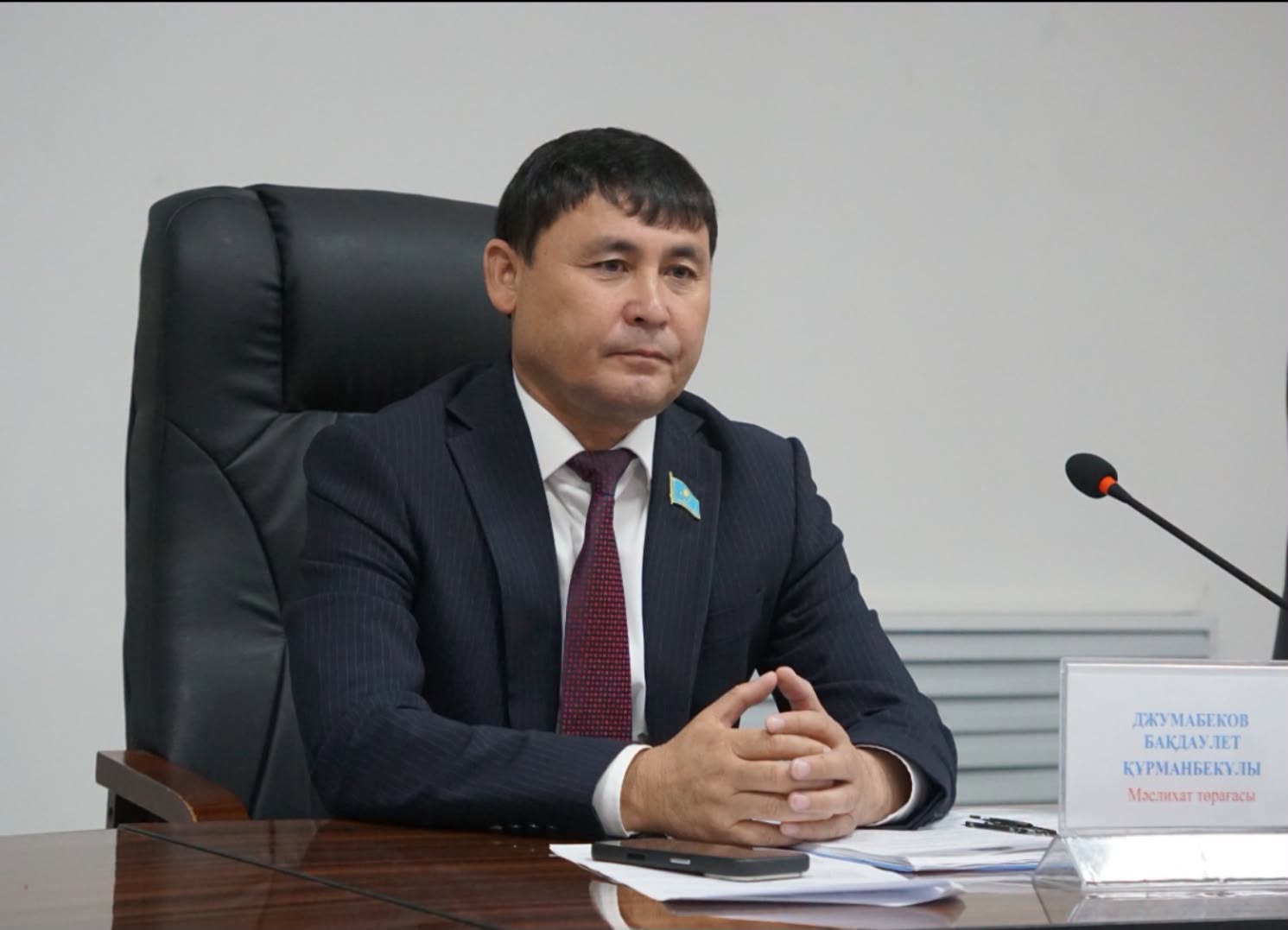 НА СЕССИИ МАСЛИХАТА РАССМОТРЕНЫ АКТУАЛЬНЫЕ ВОПРОСЫ РАЙОНА
