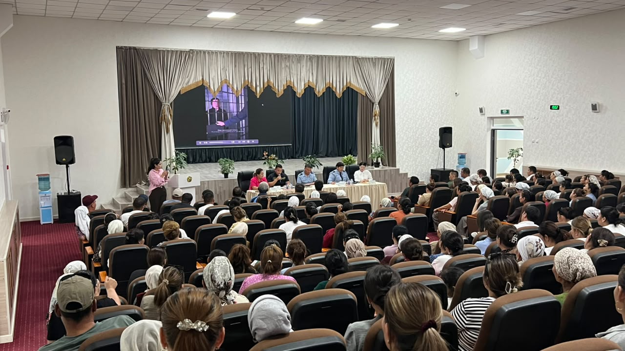 Полицейские выслушали предложения жителей