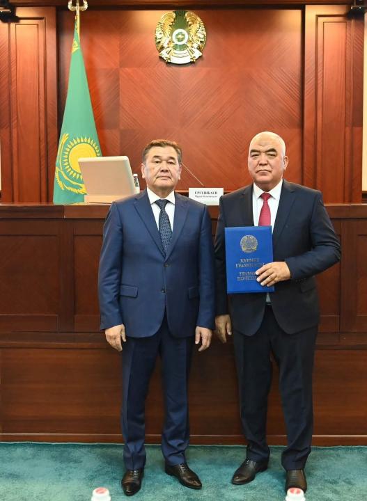 Глава региона встретился с депутатами областного маслихата VIII созыва