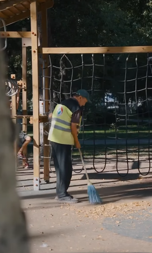 Чистый город начинается с ответственности каждого жителя!