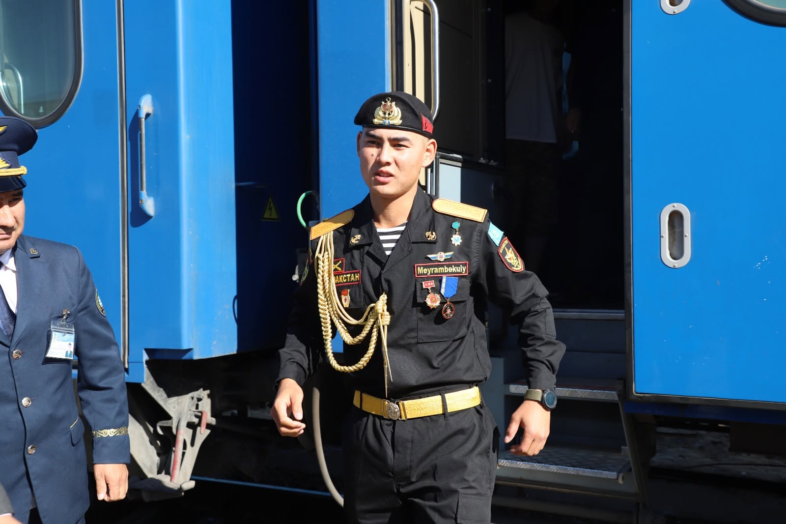 Юному солдату оказали почести