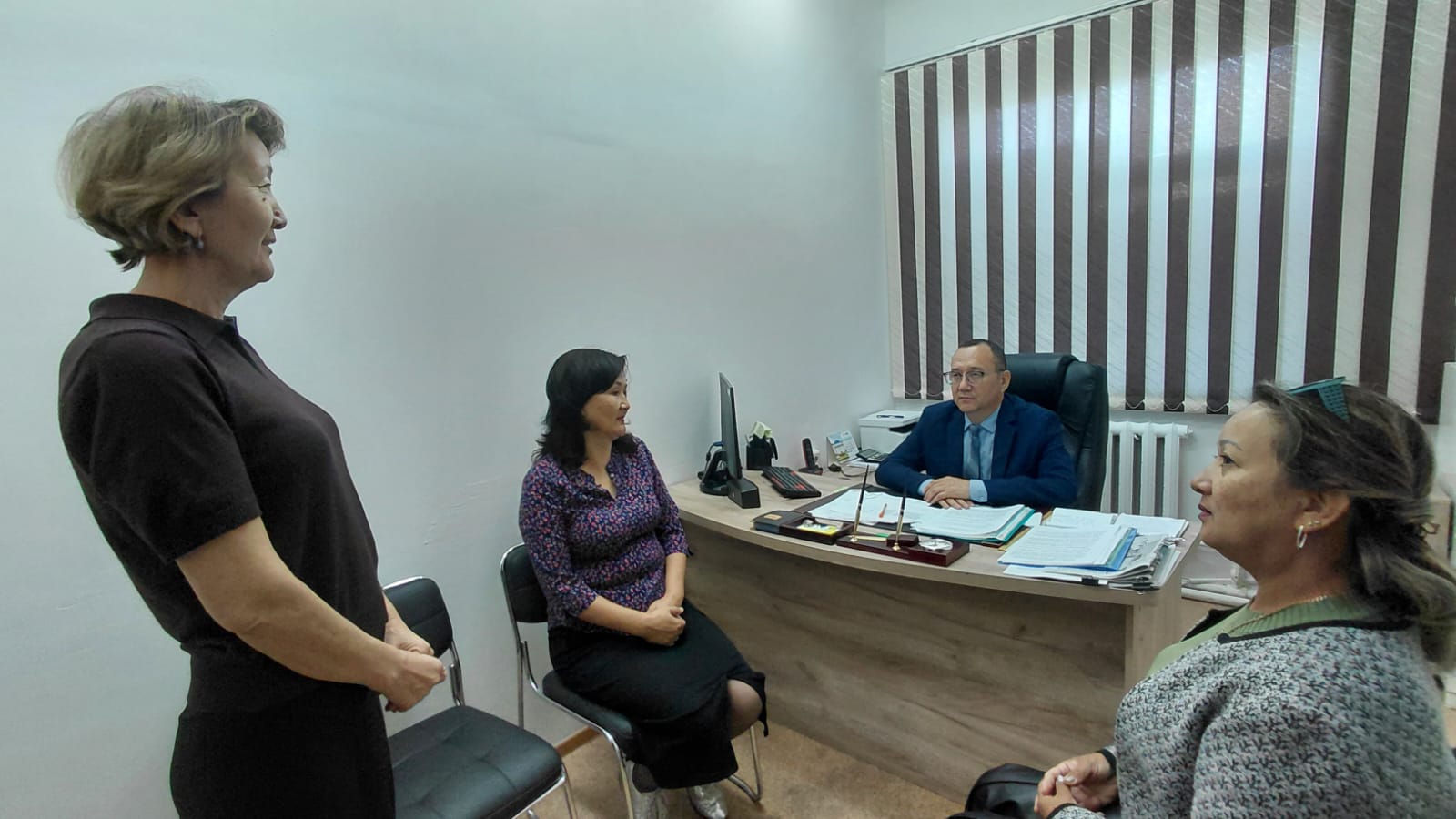 В аппарате маслихата Каргалинского района обсудили нормы нового законодательства о госслужбе