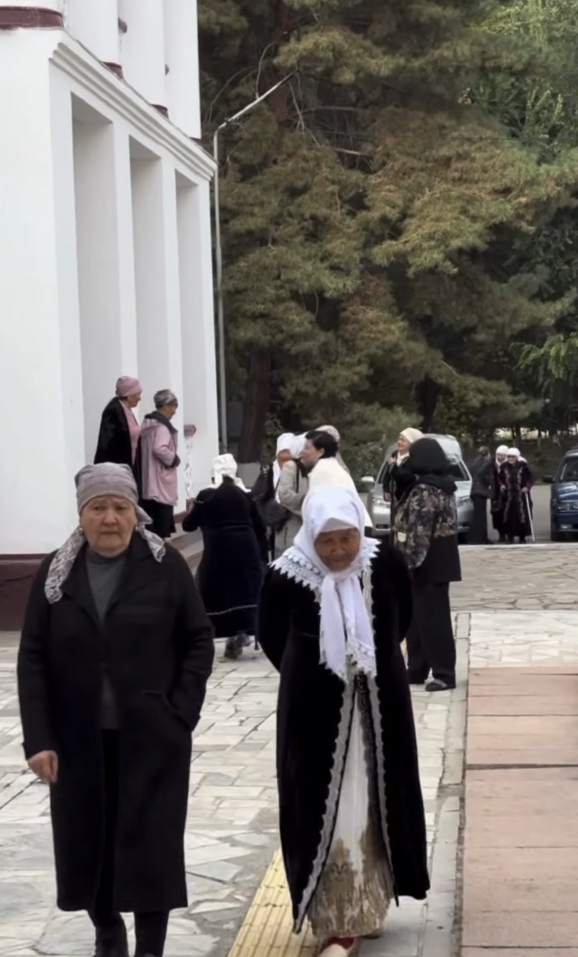 День пожилых людей