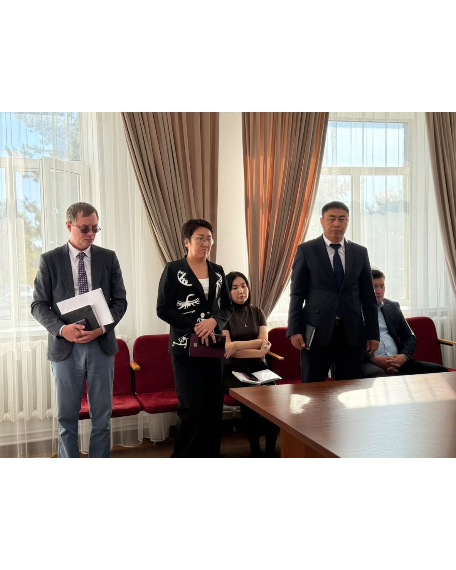🔹️ АКИМ РАЙОНА ПРОВЁЛ ЛИЧНЫЙ ПРИЁМ ЖИТЕЛЕЙ