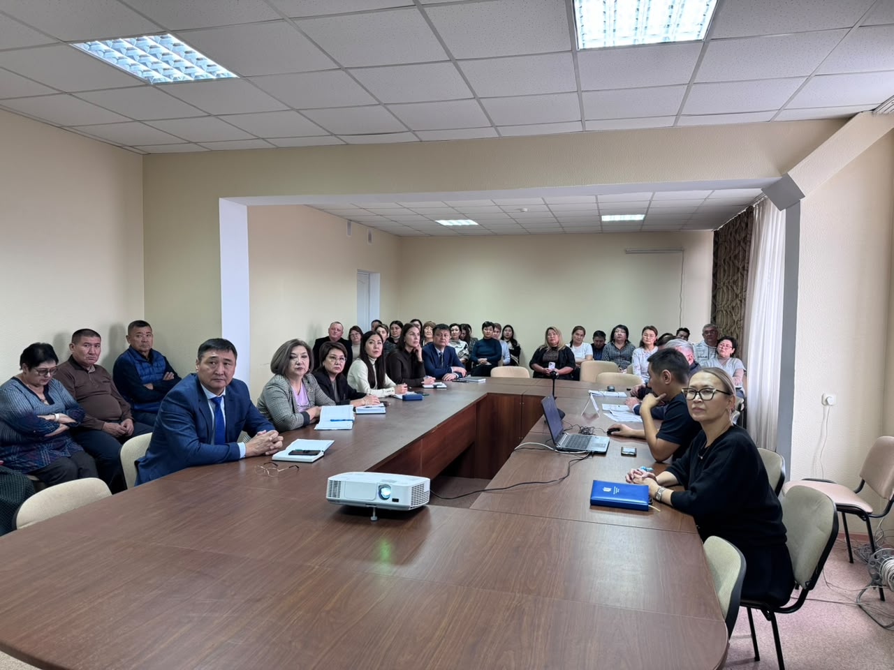 В департаменте проведена профилактическая беседа по вопросам противодействия коррупции