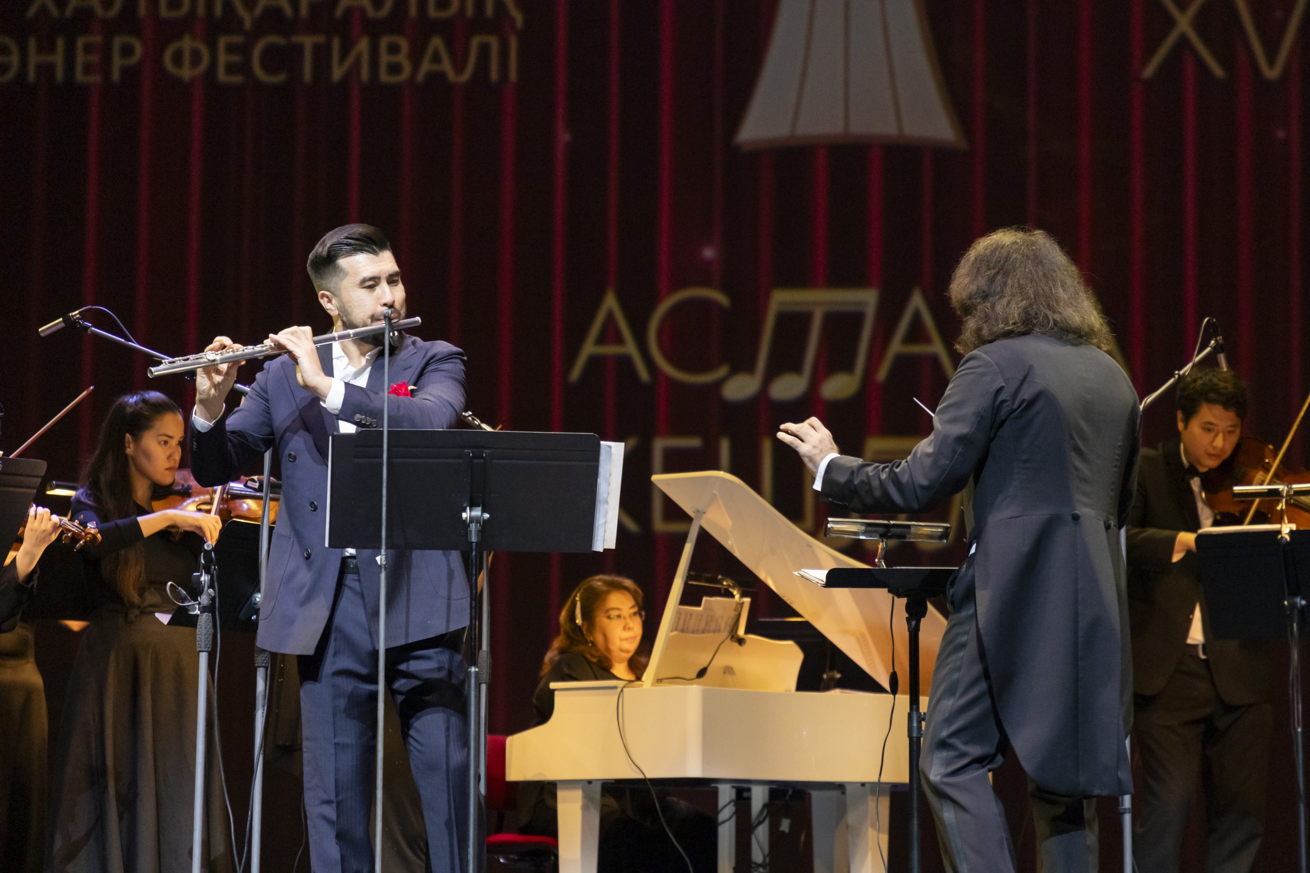 В Астане состоялся XV международный фестиваль искусств «Астана кештері»