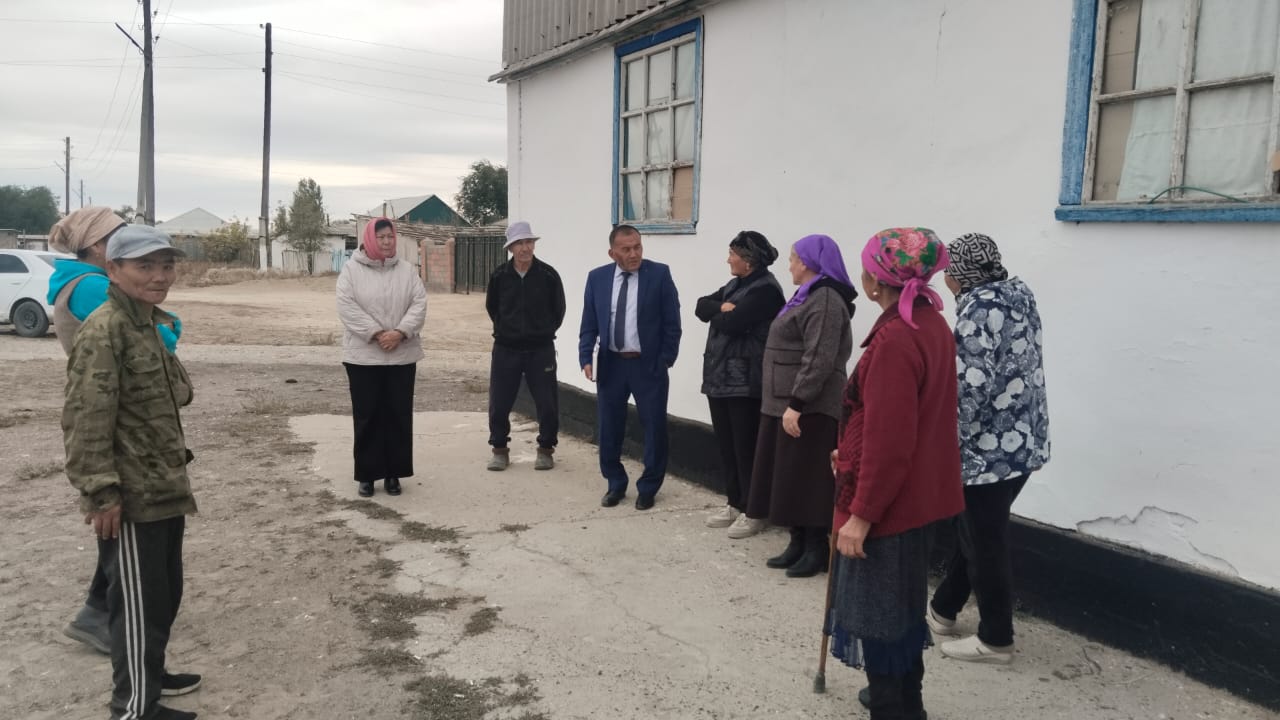 В селе Айдар прошел встреча с населением