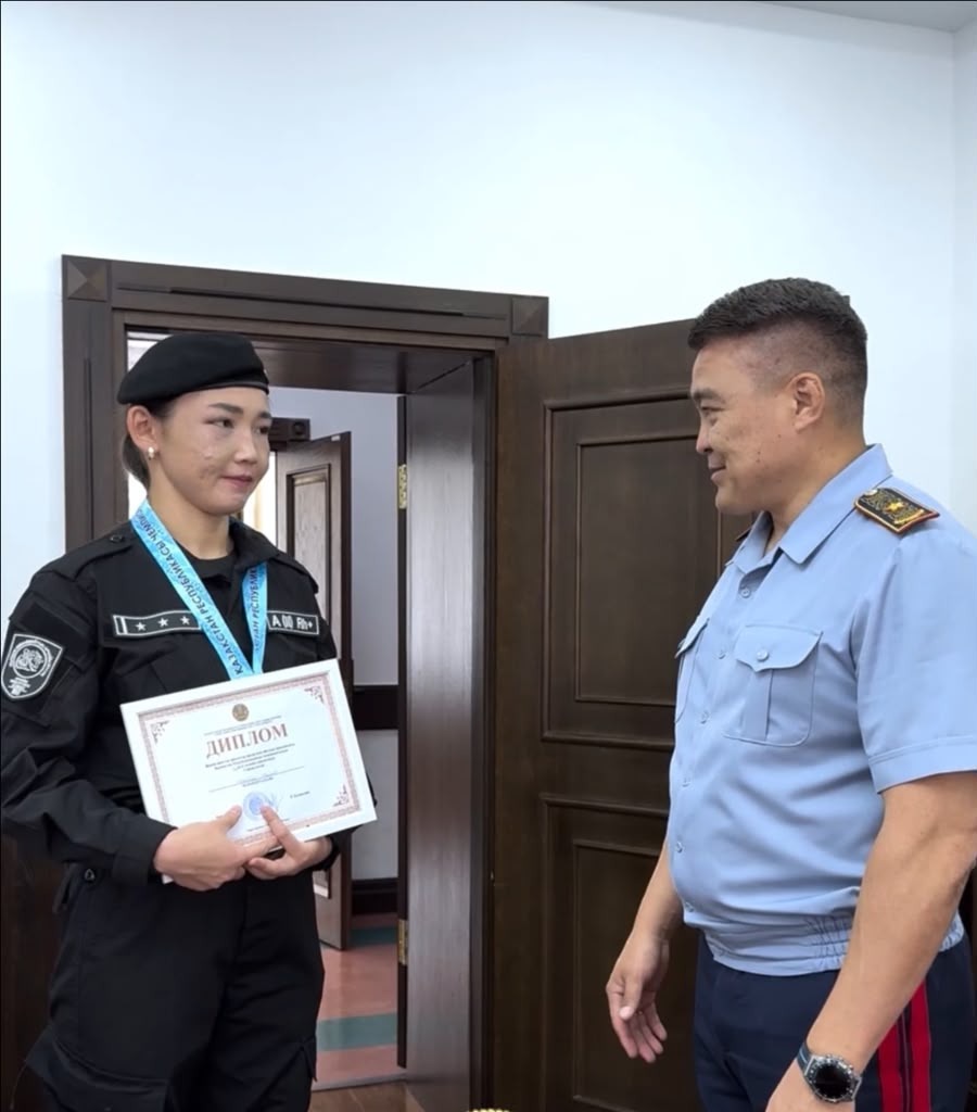 Сотрудница полиции Алматы стала чемпионкой Казахстана по жекпе-жек