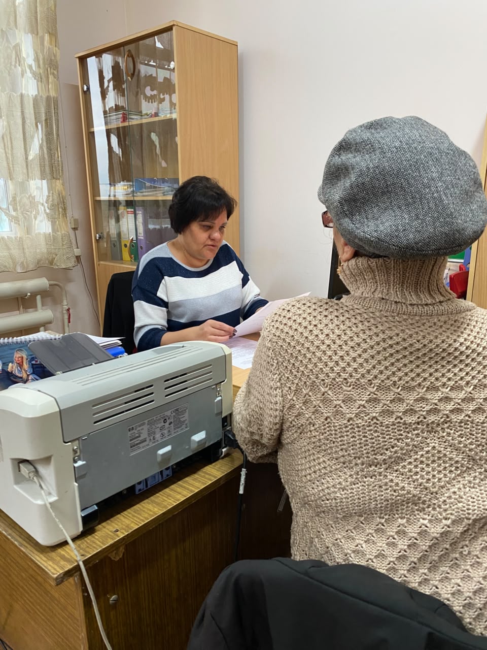 Разъяснительная работа по вопросам оказания социальной помощи.